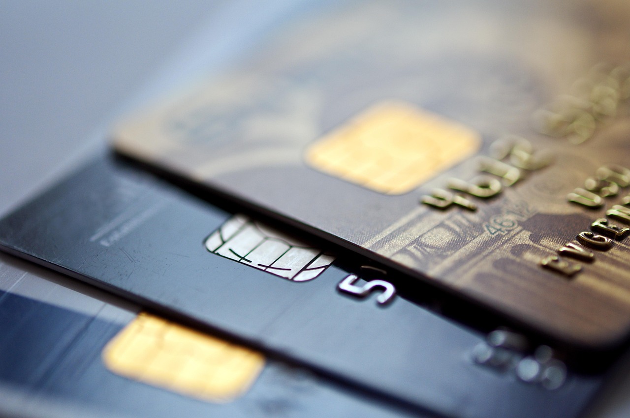 ce inseamna card de debit